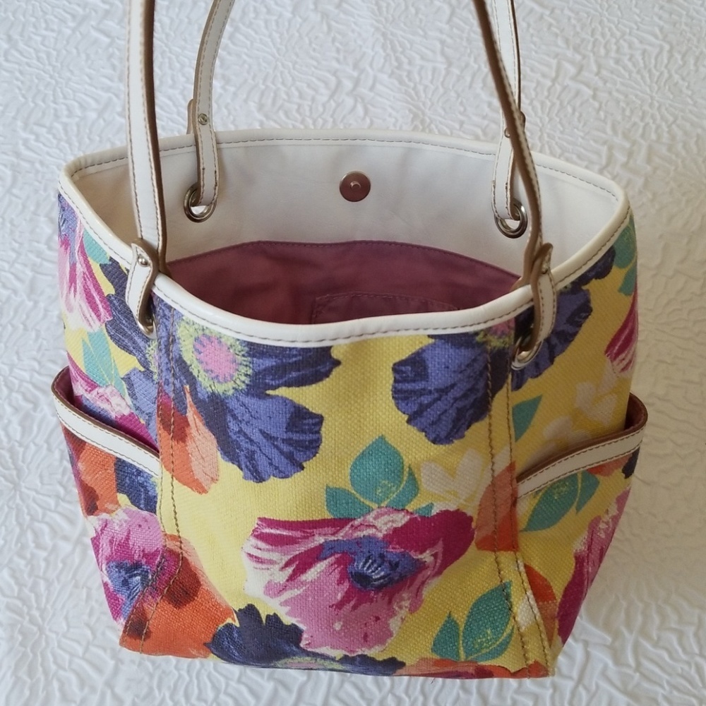 Relic Double Handle Floral Shoulder Bag